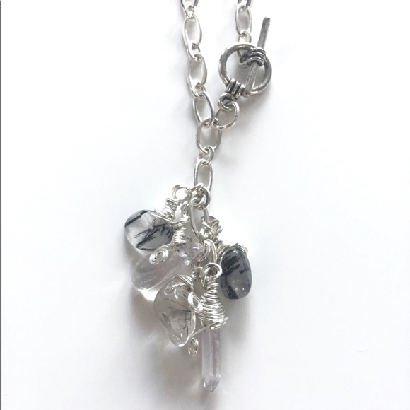 NWOT Boho Silver Mixed Quartz Toggle Necklace - Picture 2 of 4